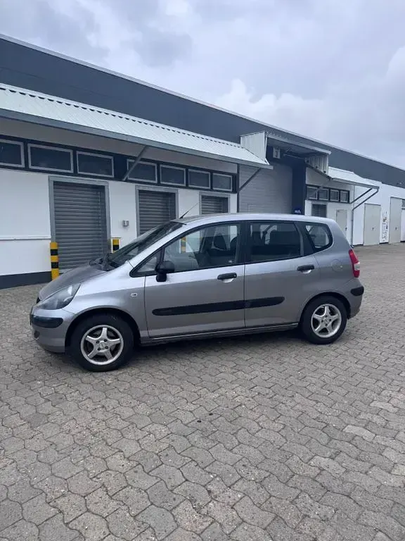 Gebraucht Honda Jazz 77 PS (56 kW) 2004 Grau Kleinwagen