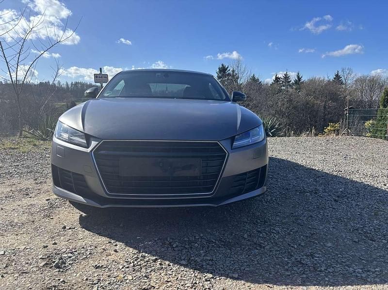 Gebraucht Audi TT 184 PS (135 kW) 2014 Weiß Coupé