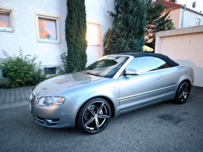 Grau Gebraucht 2006 Audi A4 Cabriolet Cabrio | 4.300 € (Guter Preis) - Bild 1/4