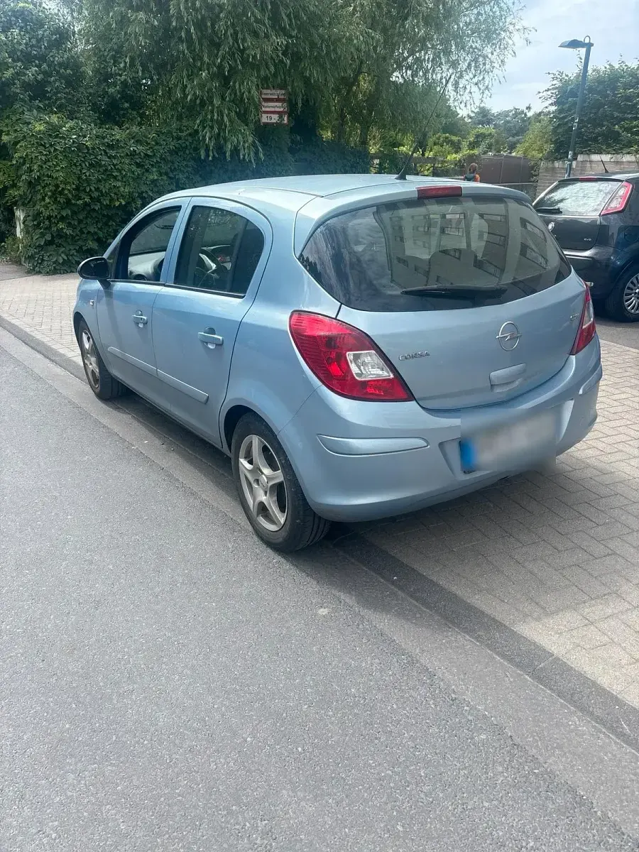Gebraucht Opel Corsa 75 PS (55 kW) 2008 Blau Kleinwagen