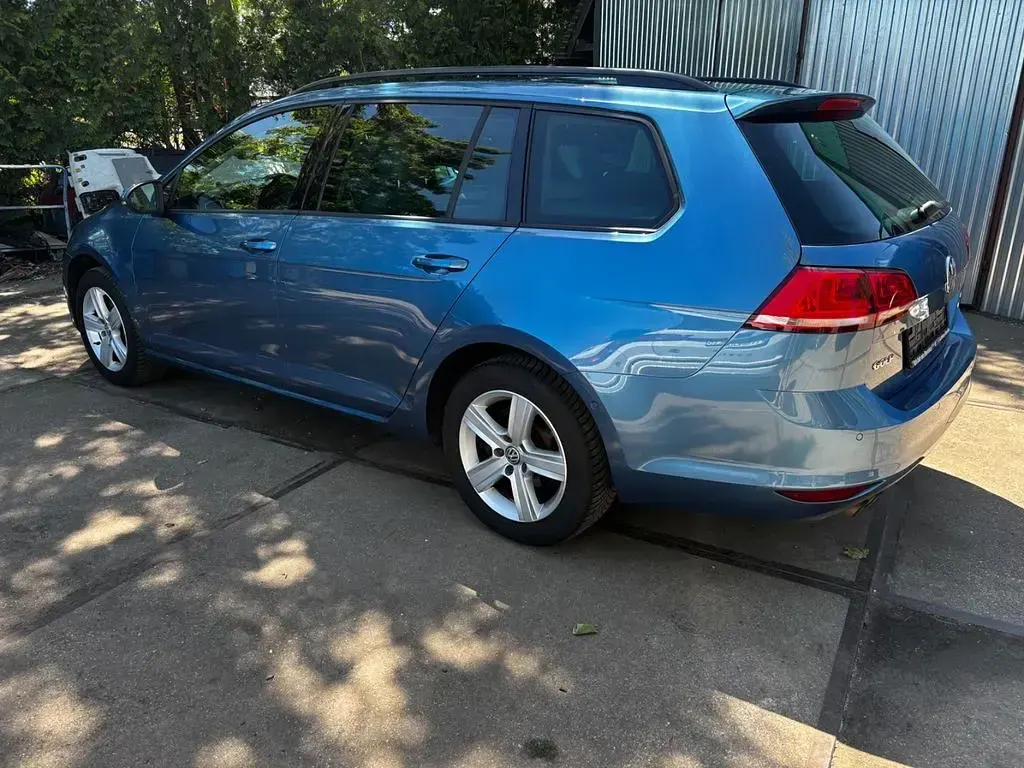 Gebraucht VW Golf VII 140 PS (102 kW) 2014 Blau Kombi