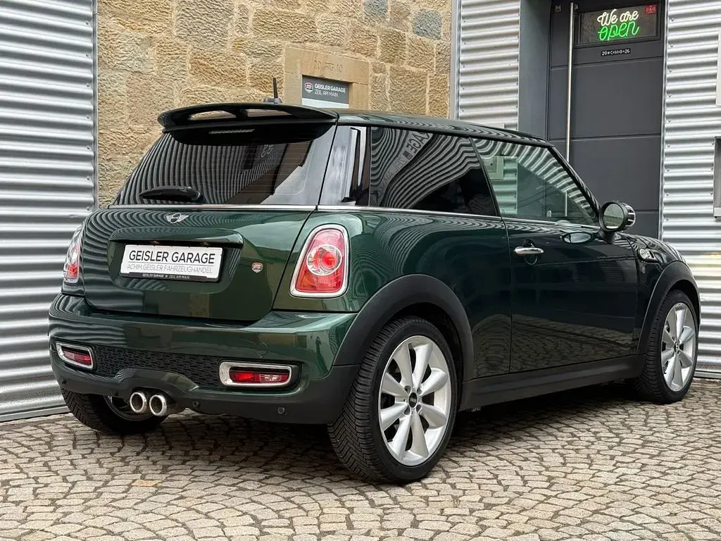 Gebraucht Mini Cooper SD Chili 143 PS (105 kW) 2011 Grün Kleinwagen