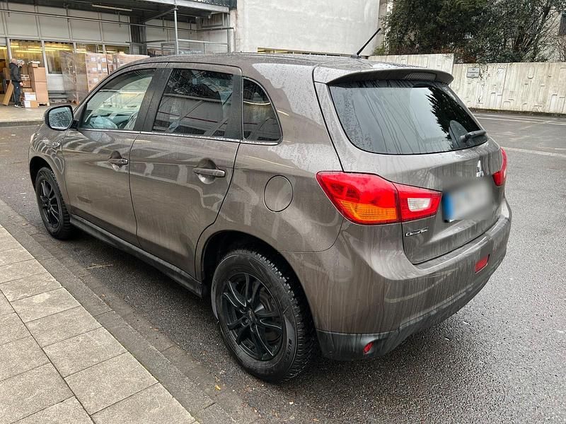 Gebraucht Mitsubishi ASX 150 PS (110 kW) 2014 Braun SUV