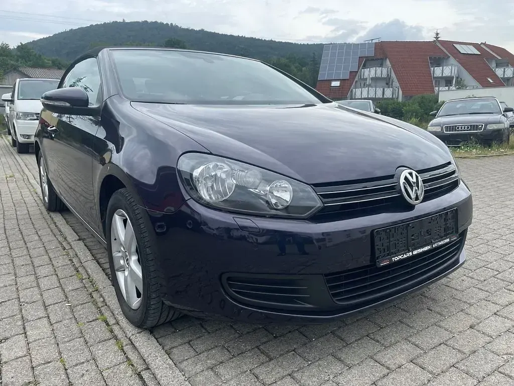 Gebraucht VW Golf Cabriolet 105 PS (77 kW) 2013 Dark purple Cabrio
