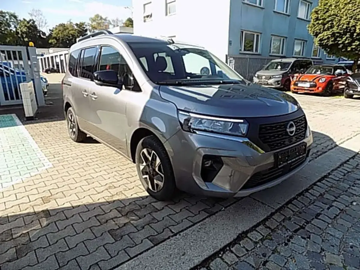 Neu Nissan Townstar Tekna 131 PS (96 kW) 2026 Grau Kombi