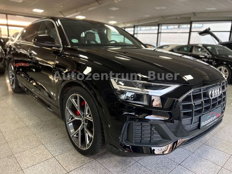 Gebraucht Audi Q8 S-Line 286 PS (210 kW) 2019 Tiefschwarz SUV