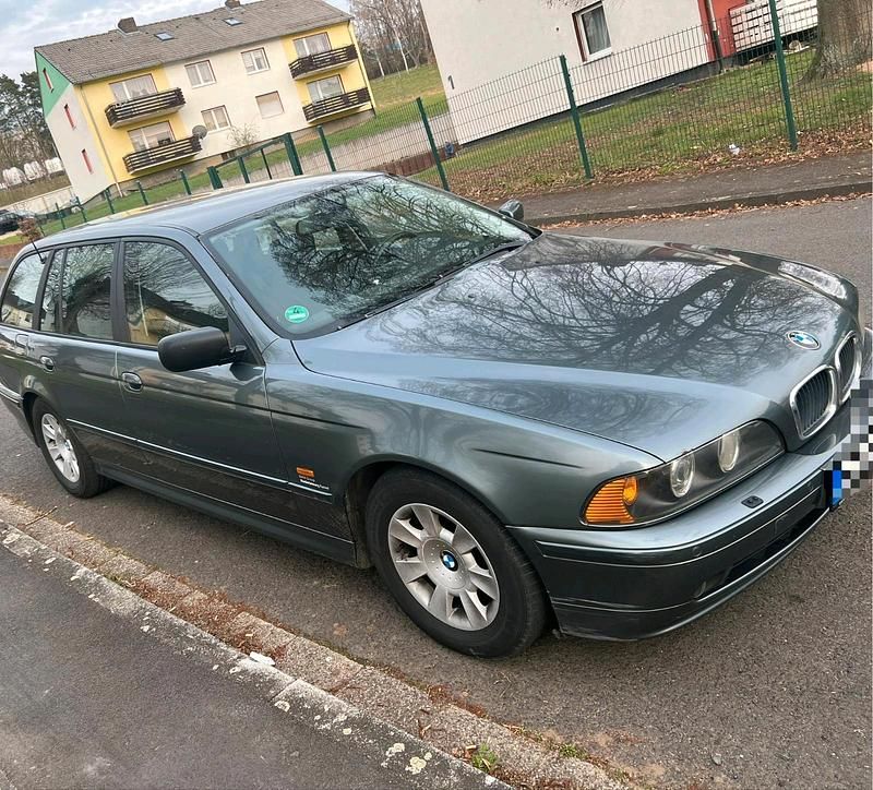 Gebraucht BMW 525 165 PS (121 kW) 2002 Kombi