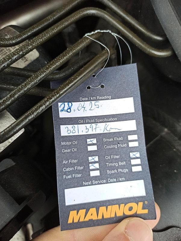 Schwarz Gebraucht 2004 Mercedes C220 Kombi | 1.200 € (Fairer Preis) - Bild 1/4