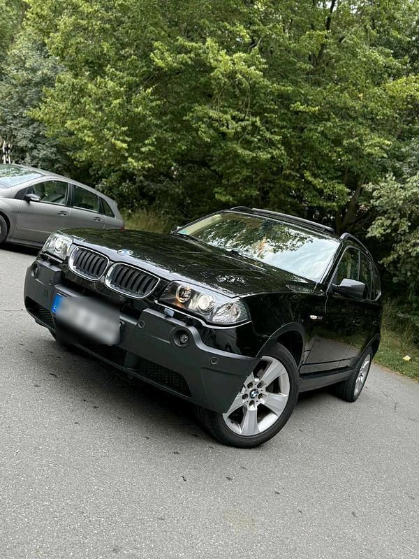 Schwarz Gebraucht 2004 BMW X3 SUV | 2.750 € (Superpreis) - Bild 1/4