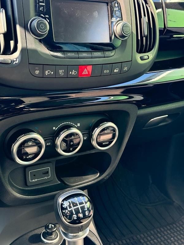 Gebraucht Fiat 500L 120 PS (88 kW) 2015 Blau Van / Kleinbus