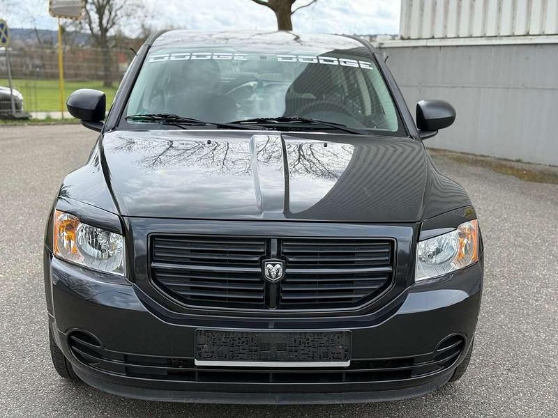 Gebraucht Dodge Caliber SE 150 PS (110 kW) 2010 Brilliant black crystal pearl Kleinwagen