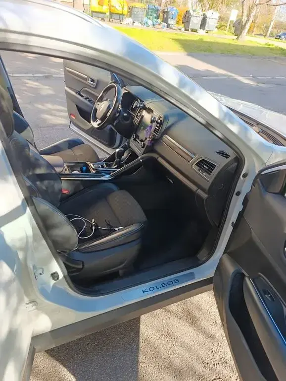 Gebraucht Renault Koleos Life 177 PS (130 kW) 2019 Silber SUV
