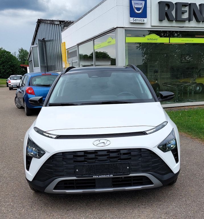 Weiß Gebraucht 2023 Hyundai Bayon Select SUV | 15.750 € (Superpreis) - Bild 1/4