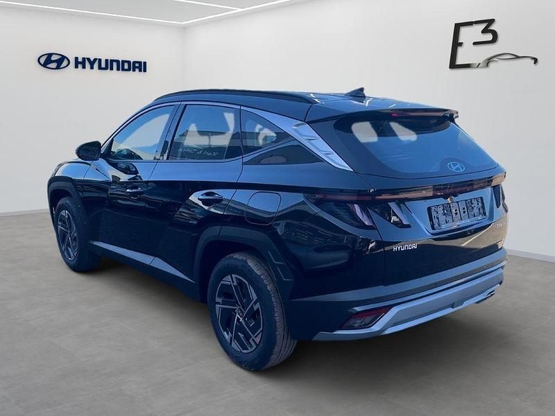 Neu Hyundai Tucson Select 150 PS (110 kW) 2026 Schwarz SUV