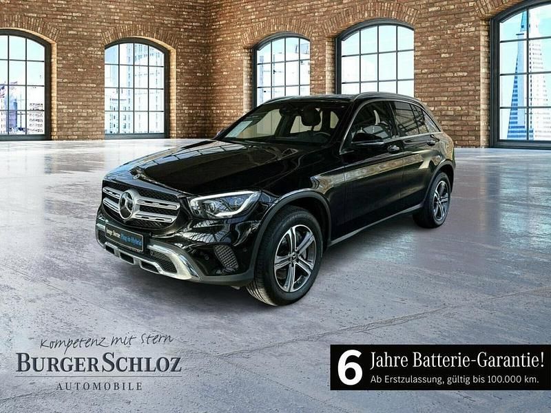 Gebraucht Mercedes GLC300e 306 PS (225 kW) 2020 Unilack schwarz SUV