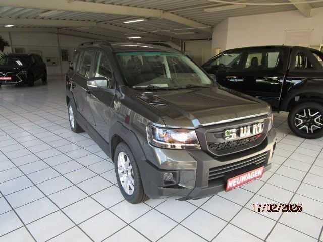 Neu SWM G03 110 PS (80 kW) 2025 Grau SUV