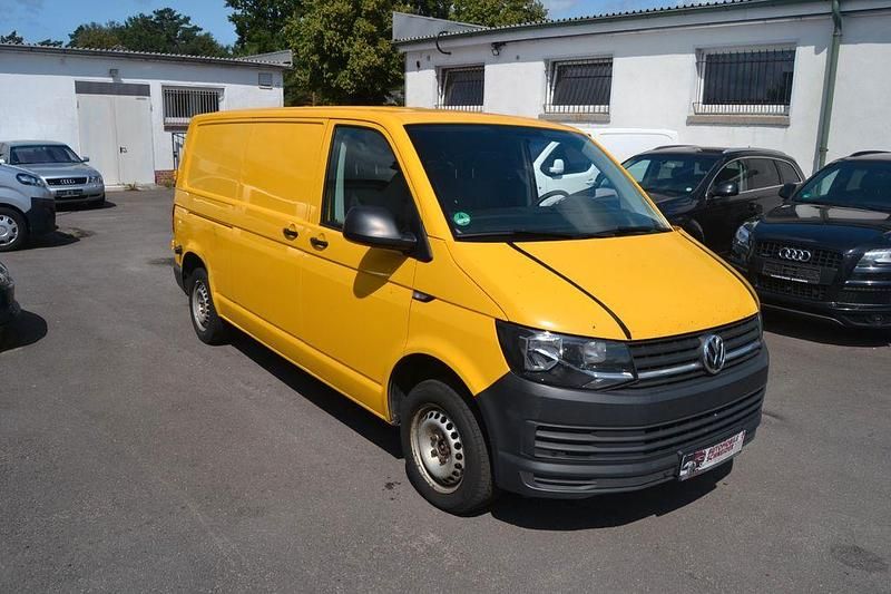 Gelb Gebraucht 2016 VW T6 Van | 6.999 € - Bild 1/4