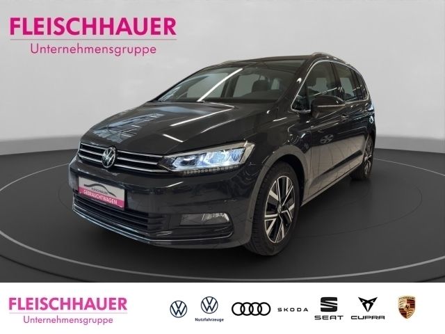 Grau Gebraucht 2021 VW Touran Highline Van / Kleinbus | 25.490 € (Guter Preis) - Bild 1/4