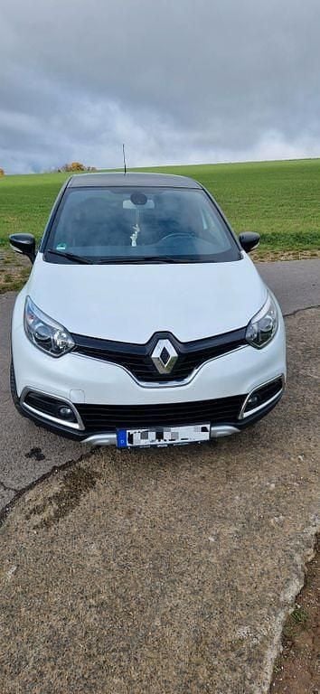Weiß Gebraucht 2017 Renault Captur Crossborder SUV | 9.500 € (Guter Preis) - Bild 1/4