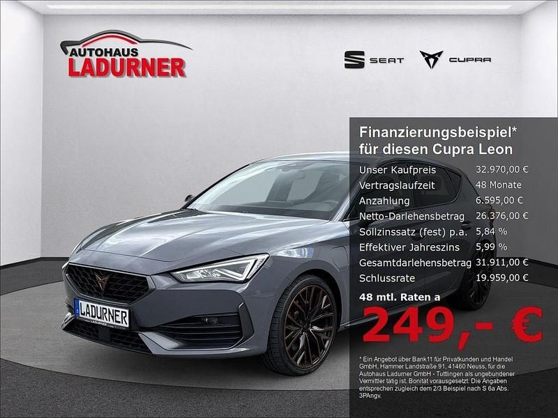 Grau Gebraucht 2023 Cupra Leon VZ Limousine | 32.970 € - Bild 1/4