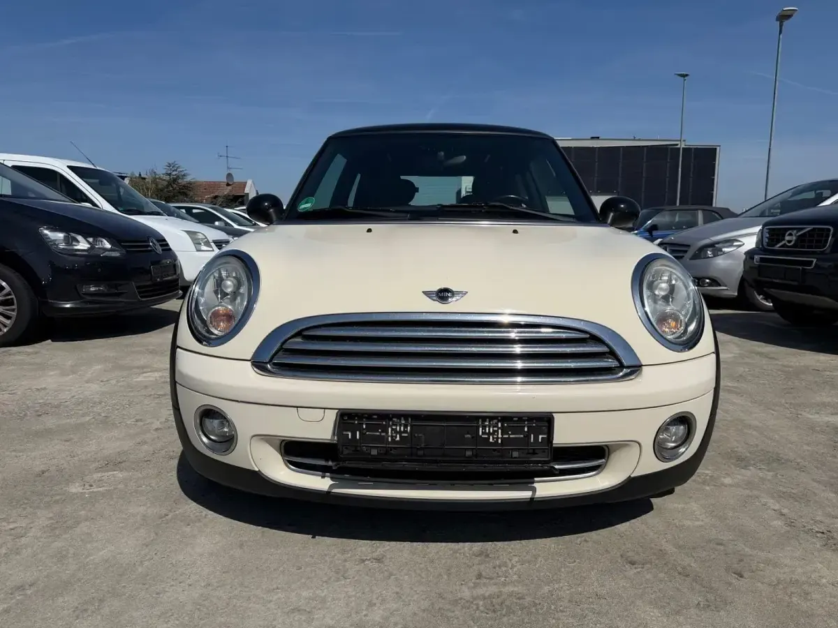 Używany Mini Cooper 120 KM (88 kW) 2008 Biały Hatchback