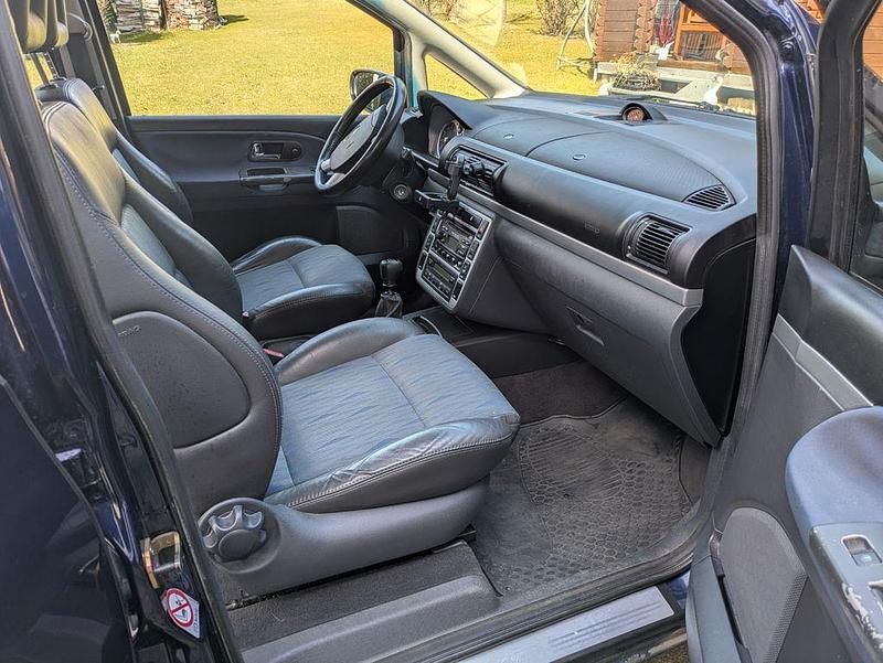 Gebraucht Ford Galaxy Trend 145 PS (106 kW) 2003 Blau Van / Kleinbus