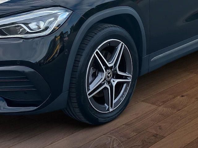 Schwarz Gebraucht 2020 Mercedes GLA250 AMG SUV | 31.480 € (Fairer Preis) - Bild 1/4