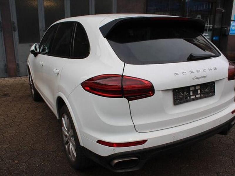 Gebraucht Porsche Cayenne Platinum Edition 262 PS (192 kW) 2018 Weiss SUV
