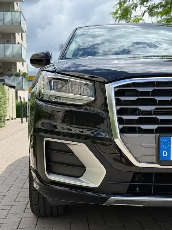 Gebraucht Audi Q2 Sport 150 PS (110 kW) 2020 Schwarz SUV