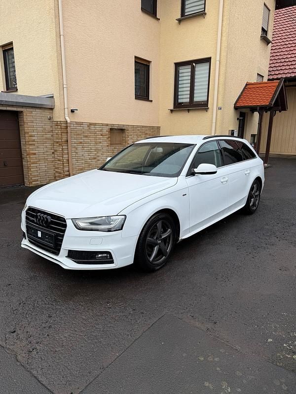 Gebraucht Audi A4 S-Line 190 PS (139 kW) 2014 Weiß Kombi