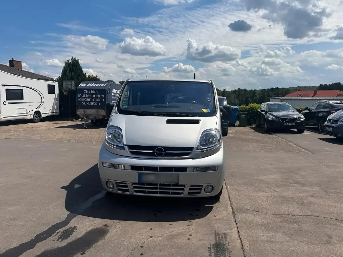 Gebraucht Opel Vivaro 135 PS (99 kW) 2005 Van / Kleinbus