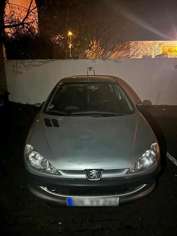 Gebraucht Peugeot 206 75 PS (55 kW) 2003 Kleinwagen