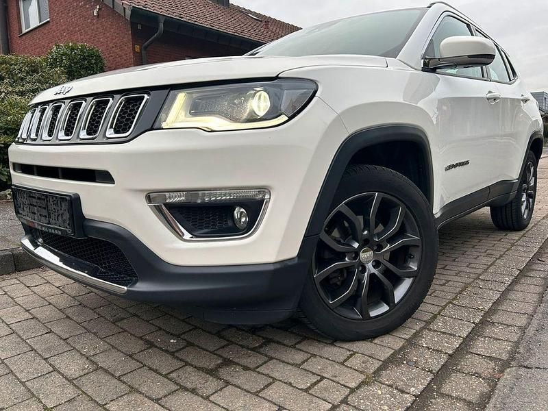 Gebraucht Jeep Compass Limited 140 PS (102 kW) 2018 Weiß SUV