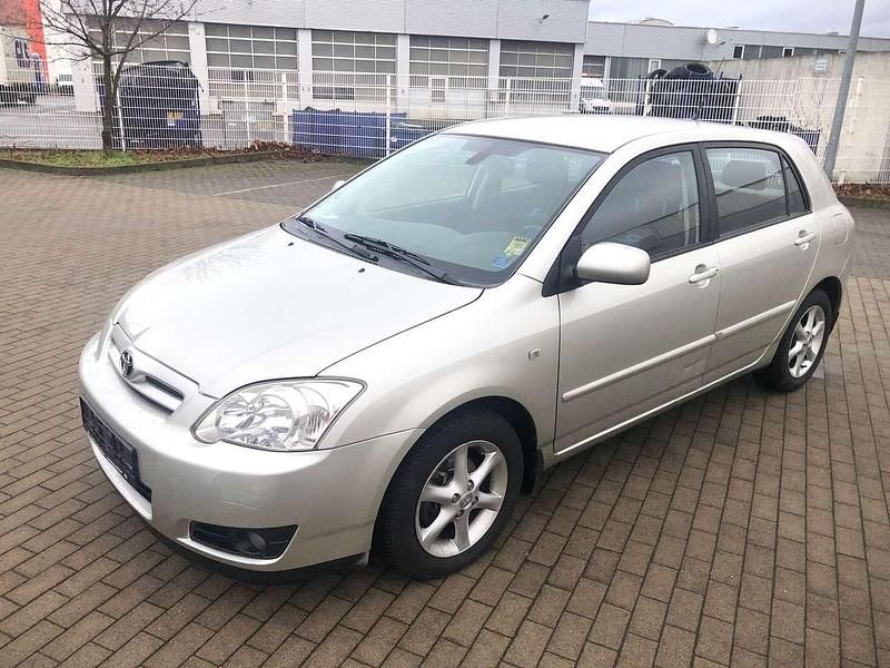Gebraucht Toyota Corolla Sol 97 PS (71 kW) 2006 Silber Limousine