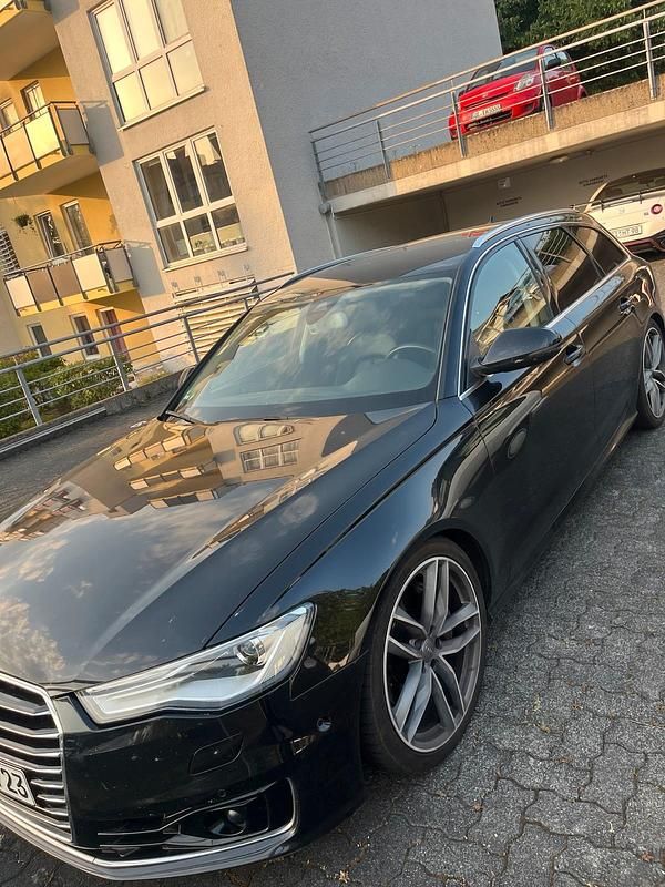 Schwarz Gebraucht 2015 Audi A6 Kombi | 15.000 € (Superpreis) - Bild 1/4