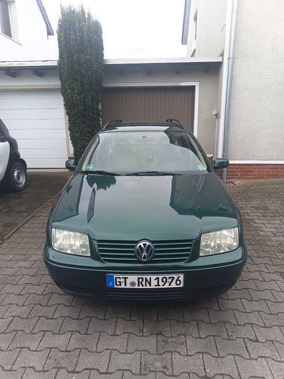 Gebraucht VW Bora Highline 150 PS (110 kW) 1999 Grün Limousine