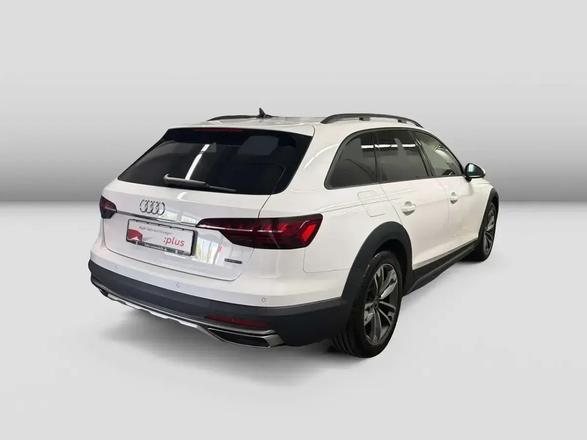 Gebraucht Audi A4 Allroad Design 204 PS (150 kW) 2023 Ibisweiß Kombi