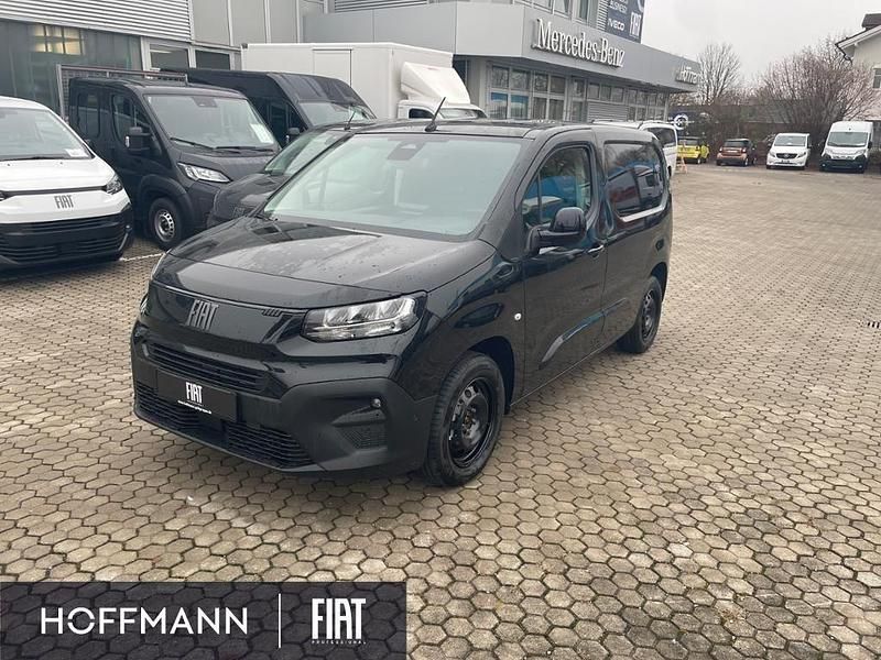 Schwarz Neu 2025 Fiat Doblò Van / Kleinbus | 28.846 € (Fairer Preis) - Bild 1/4