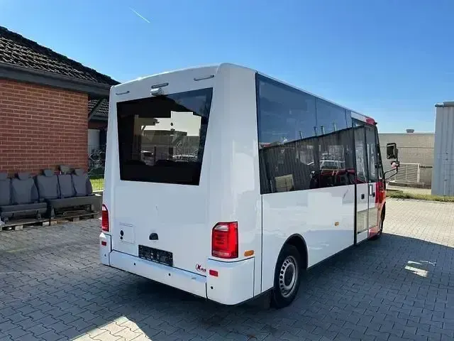 Second-hand VW T6 Basis 150 CP (110 kW) 2019 Alb Van