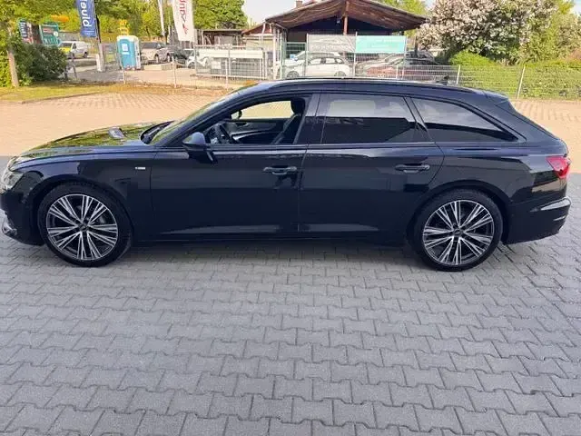 Gebraucht Audi A6 Sport 204 PS (150 kW) 2022 Schwarz Kombi