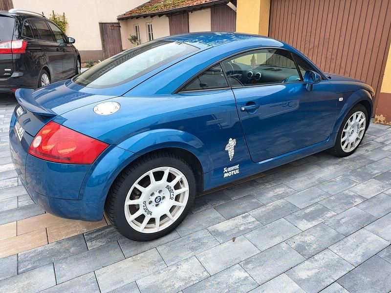 Gebraucht Audi TT Sport 179 PS (131 kW) 1999 Blau Coupé