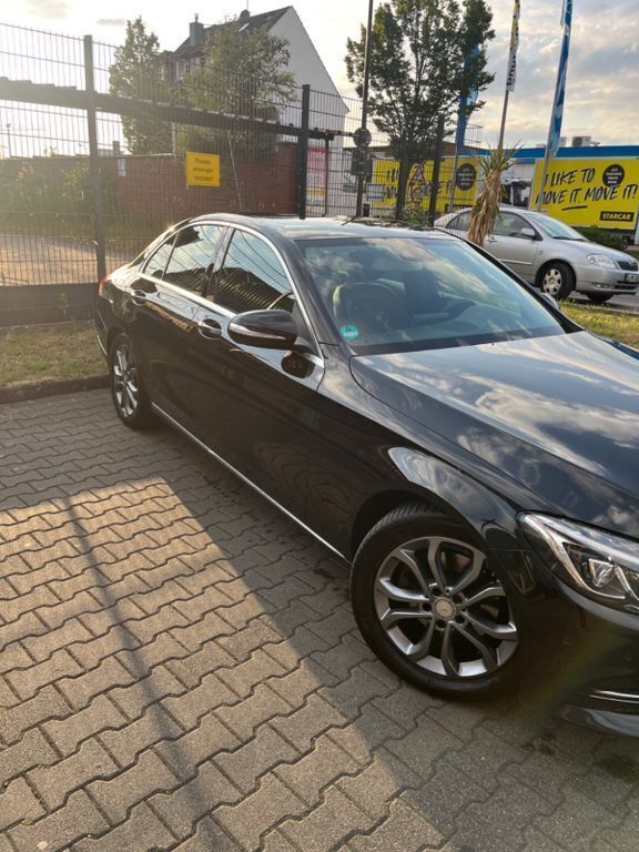 Schwarz Gebraucht 2014 Mercedes C220 Avantgarde Limousine | 17.000 € (Fairer Preis) - Bild 1/4