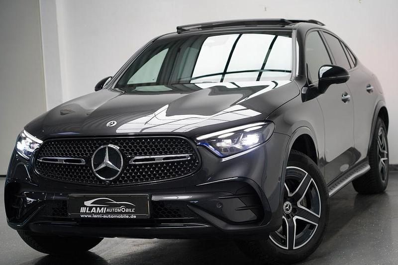 Gebraucht Mercedes GLC300e AMG Line Premium Plus 333 PS (244 kW) 2024 Grau Coupé