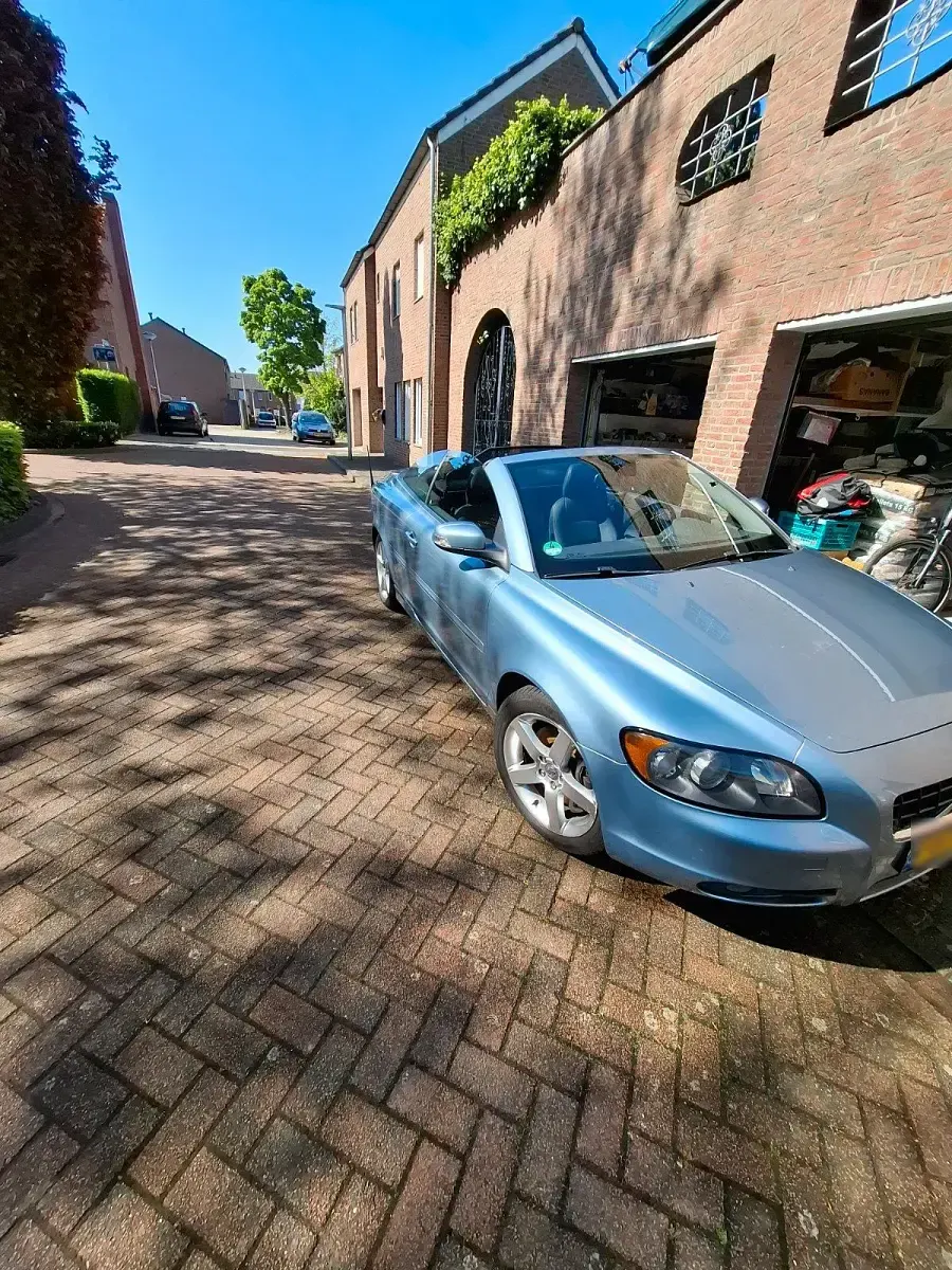Gebraucht Volvo C70 170 PS (125 kW) 2008 Blau Cabrio