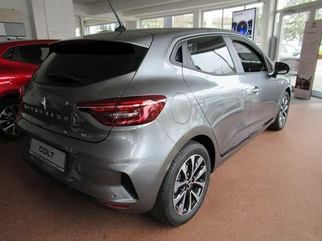 Neu Mitsubishi Colt Plus 143 PS (105 kW) 2025 Grau Limousine