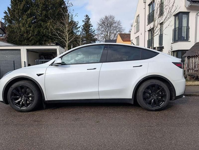 Gebraucht Tesla Model Y RWD 255 kW (347 PS) 2023 SUV