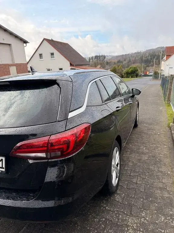 Gebraucht Opel Astra Ultimate 136 PS (100 kW) 2019 Schwarz Kombi