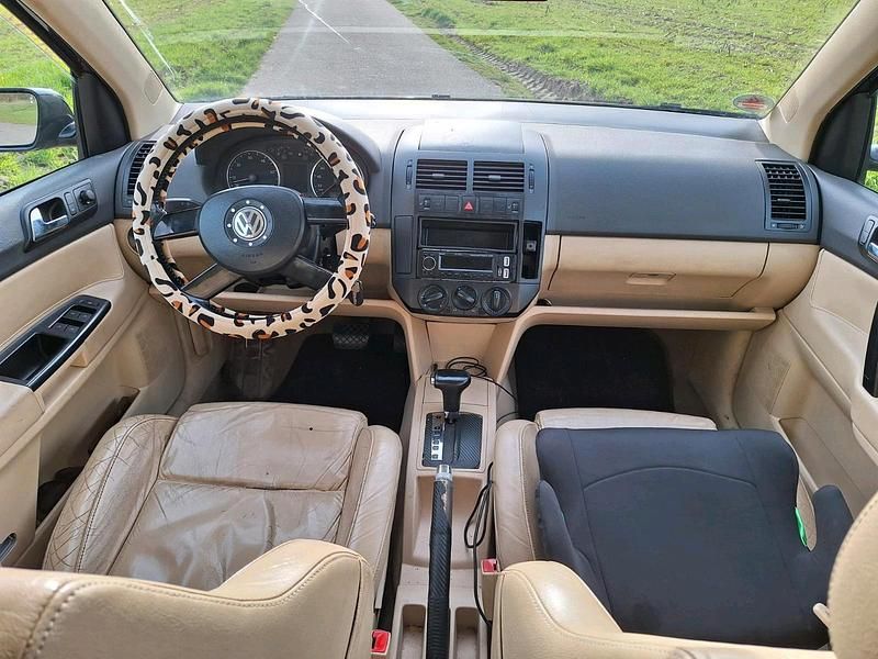 Gebraucht VW Polo 75 PS (55 kW) 2003 Schwarz Kleinwagen