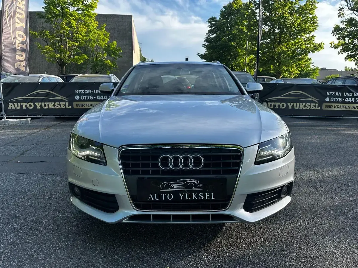 Gebraucht Audi A4 Ambition 160 PS (117 kW) 2011 Silber Kombi