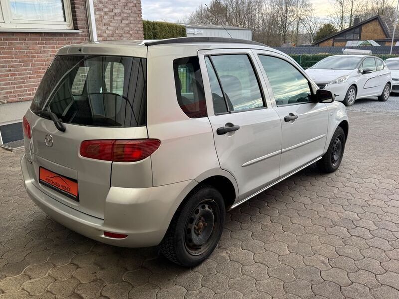 Gebraucht Mazda 2 Exclusive 80 PS (58 kW) 2004 Silber Kleinwagen